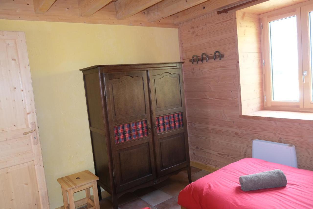 Gite Le Corral Cheminas Экстерьер фото